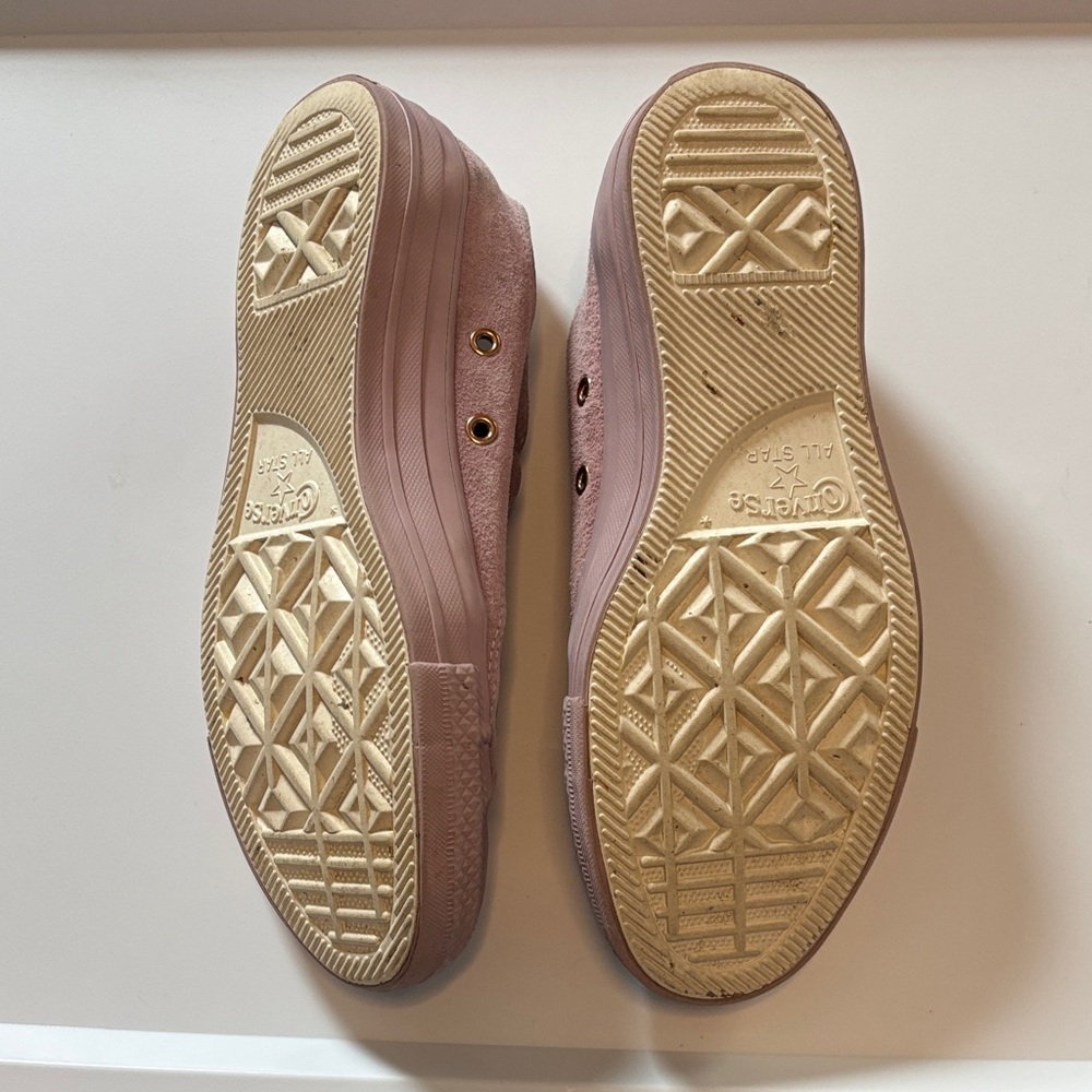 Converse Women's Dusty Pink Sneakers - Picture 4 of 5